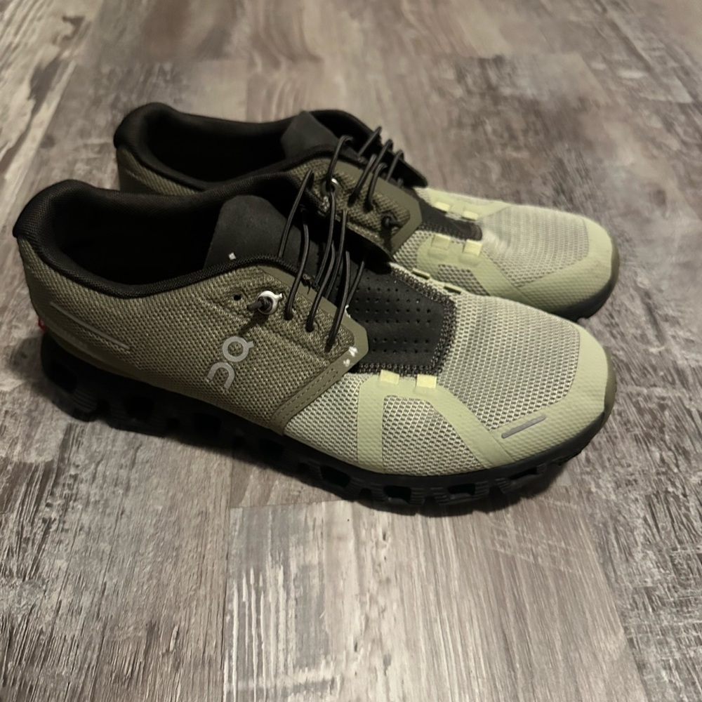 On Running Men's Tri Colored Green